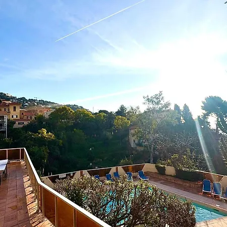 4 Pers. Avec Wi-fi, Terrasse - Fr-1-827-61 * Roquebrune-Cap-Martin